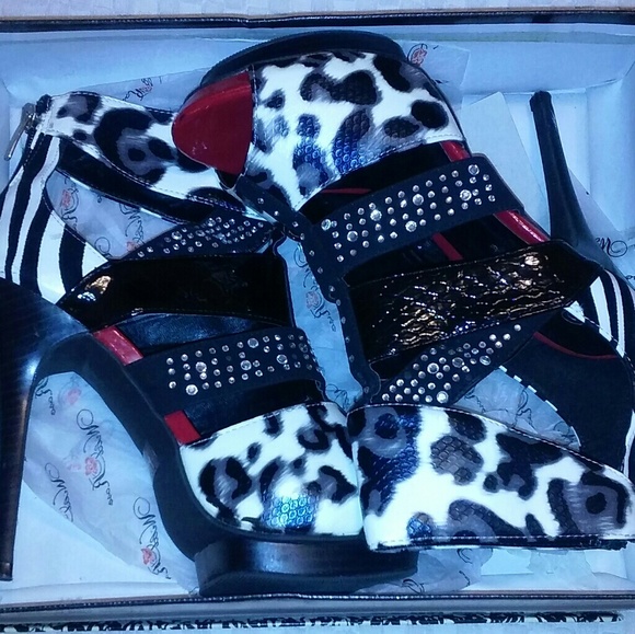 Animal Print Stilettos with Rhinestone Accents - Picture 6 of 7